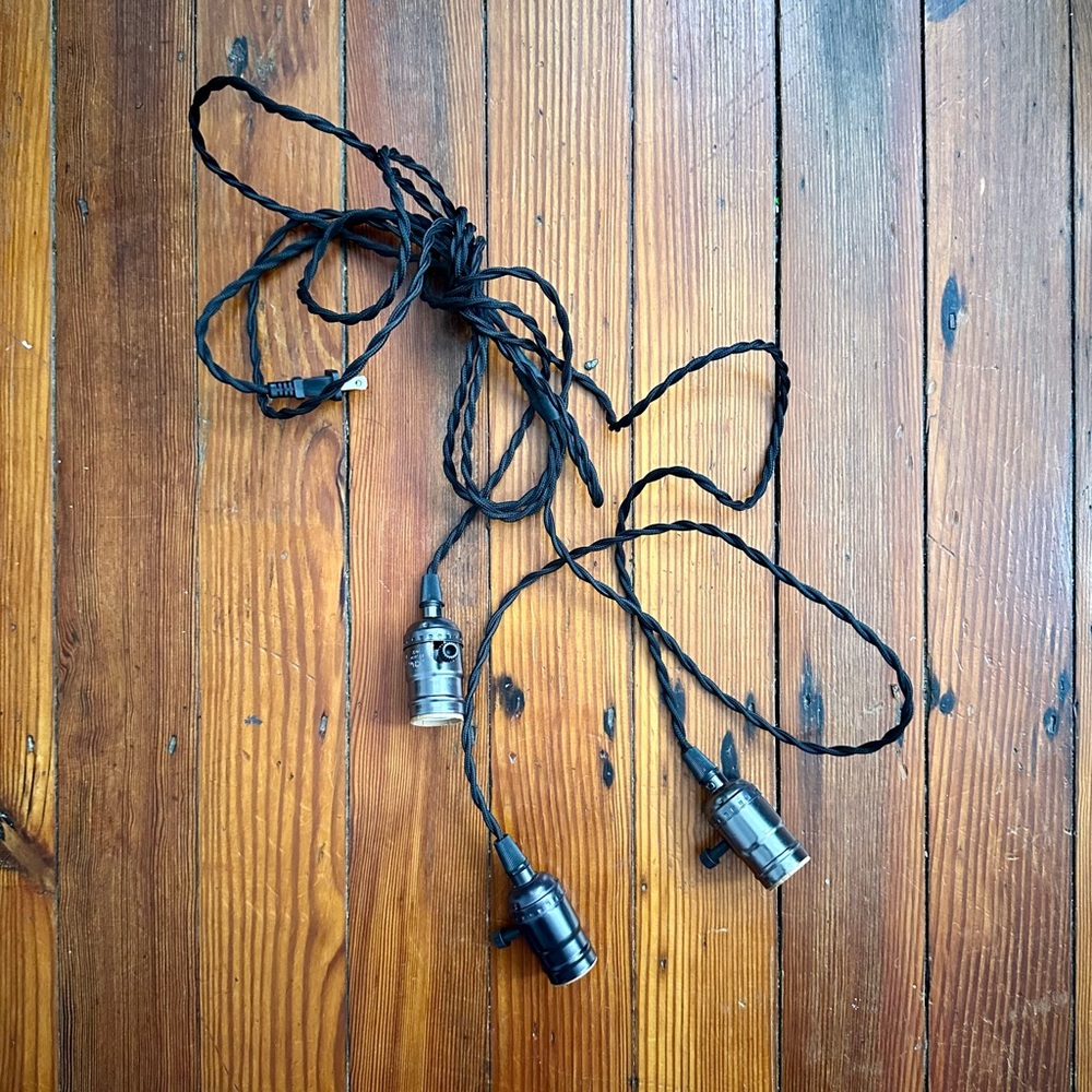 NWOT Triple Light Socket Hanging Cord Pendants